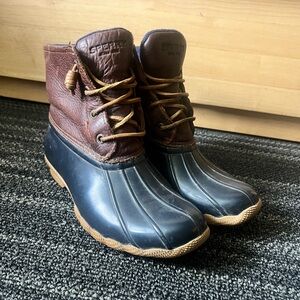 Sperry Duck Boots size 7.5